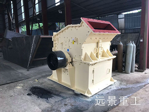 第三代反击式制砂机1