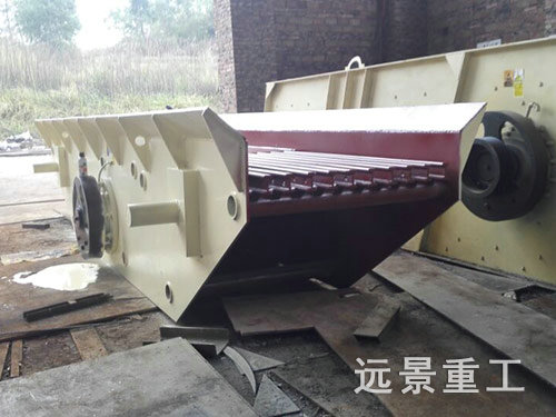 振动喂料机2